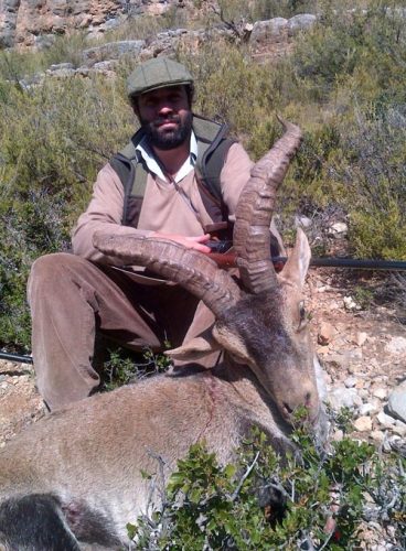20140307162818manuel_cortes_macho_montes_rececho_reserva_nacional_muela_de_cortes_sorteo_armeria_la_diana